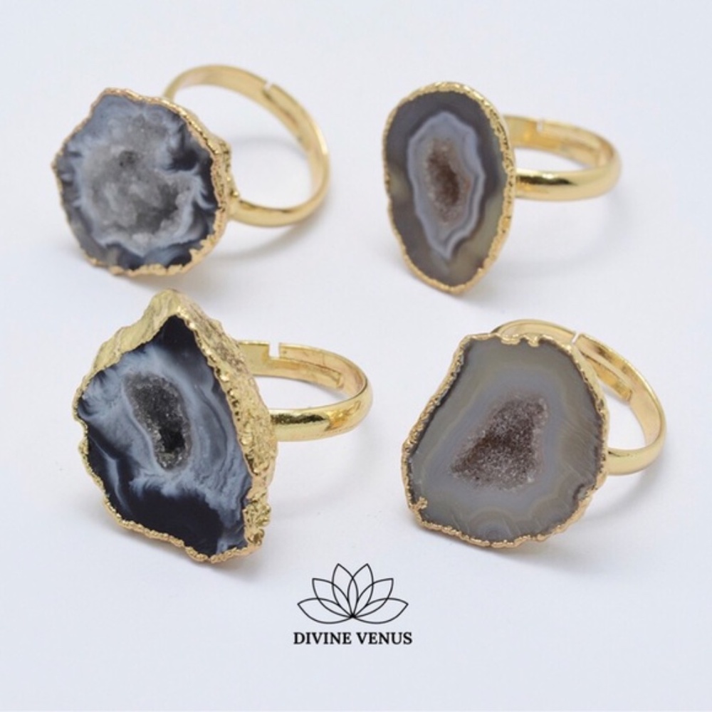 Druzy Agate Ring | Gold Plated Brass & Druzy Agate - Picture 2 of 8